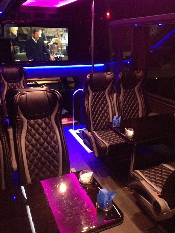 Executive Limo Shuttle - Custom Limousine Kansas City