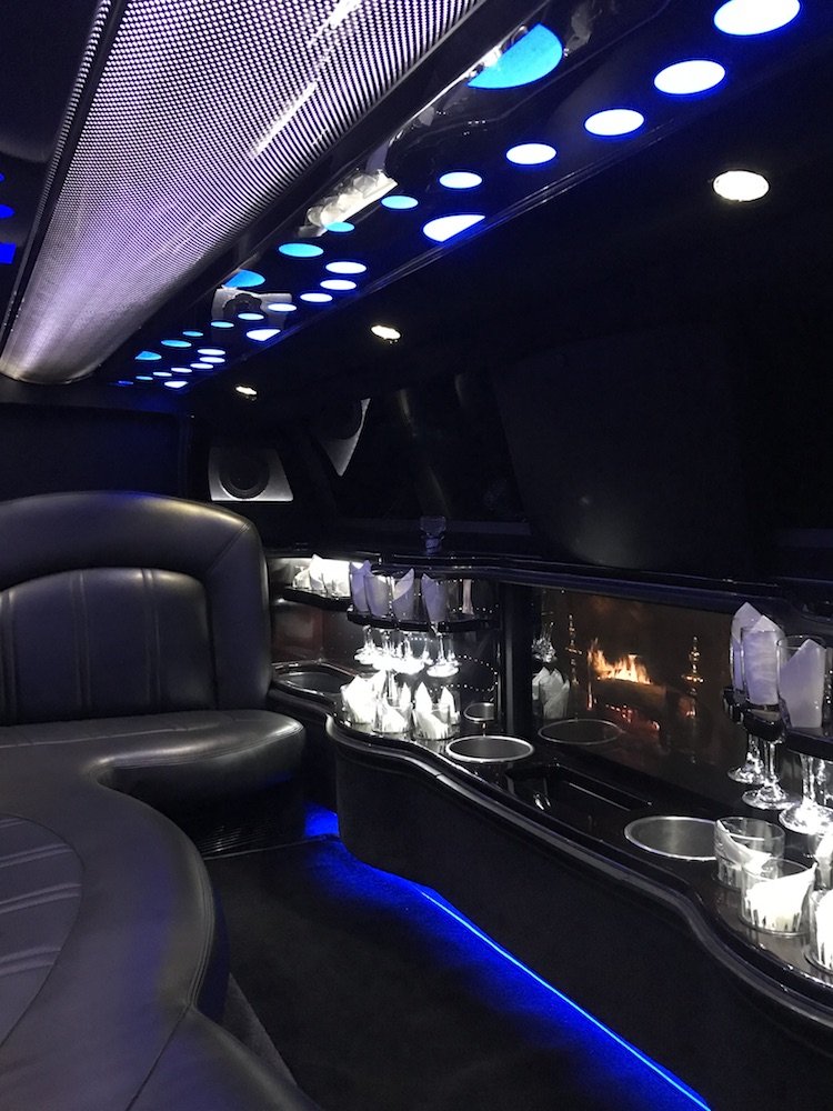 Chrysler 300 Limo - Executive - Custom Limousine Kansas City